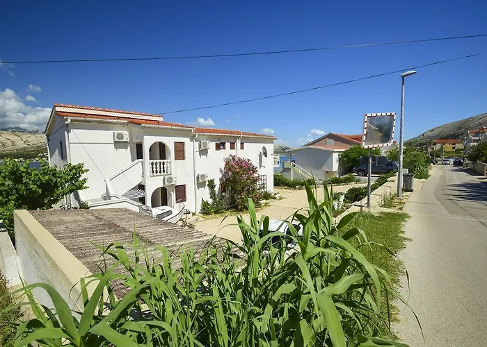Apartmán By The Sea Pag - 15670 Pag Town